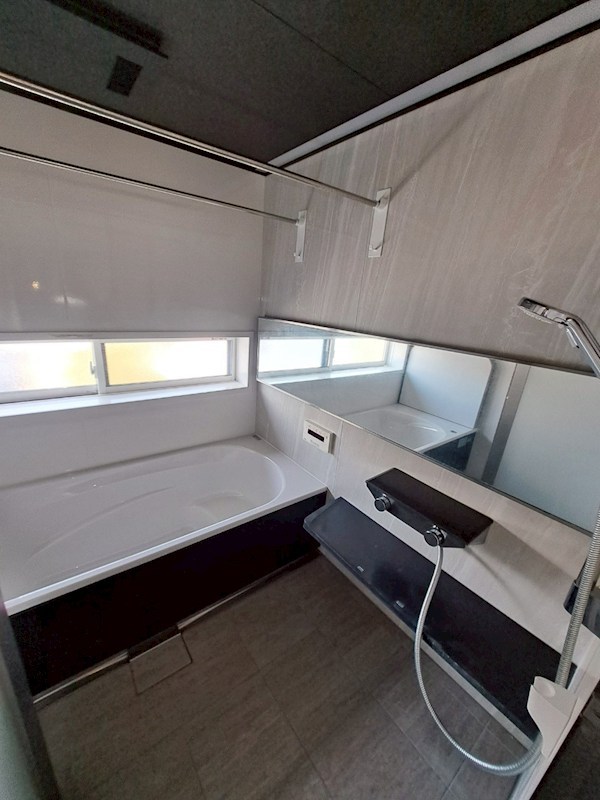 津西戸建 風呂画像