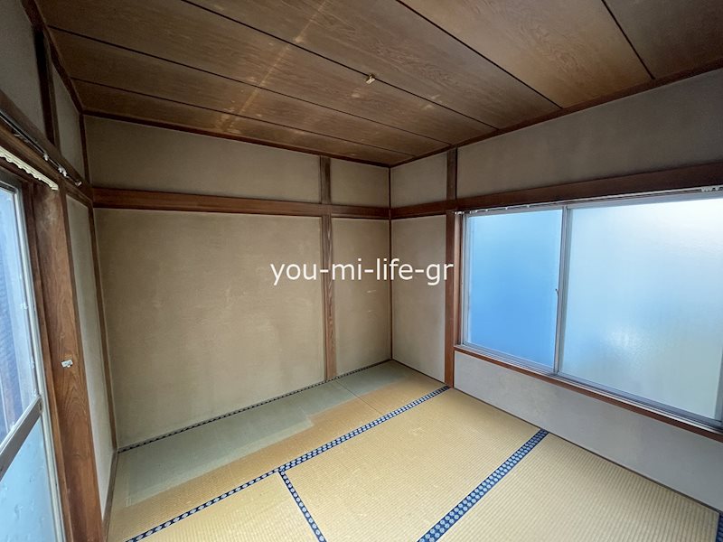 片岡戸建て ベッドルーム