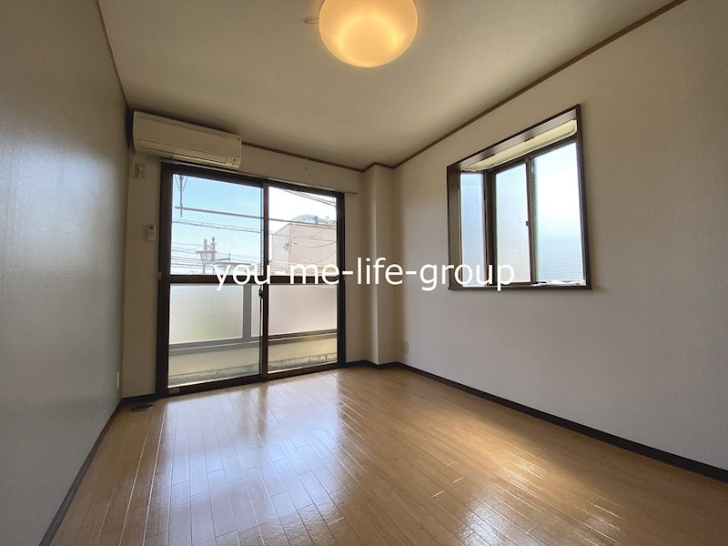 タナック秦野 リビング