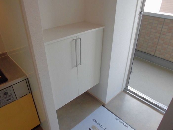 フローラルガーデン 玄関