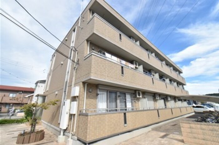 フローラルガーデン 206号室 外観