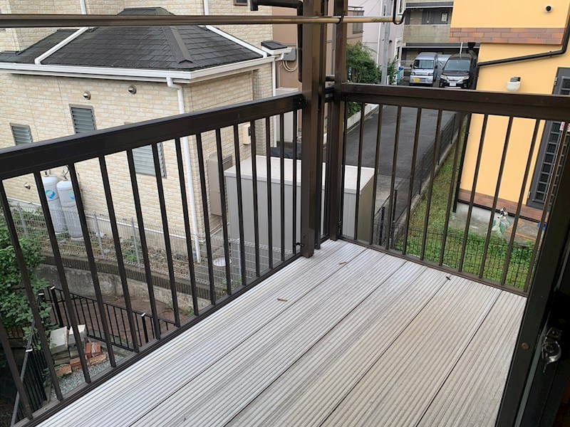 東田原貸家 ベランダ