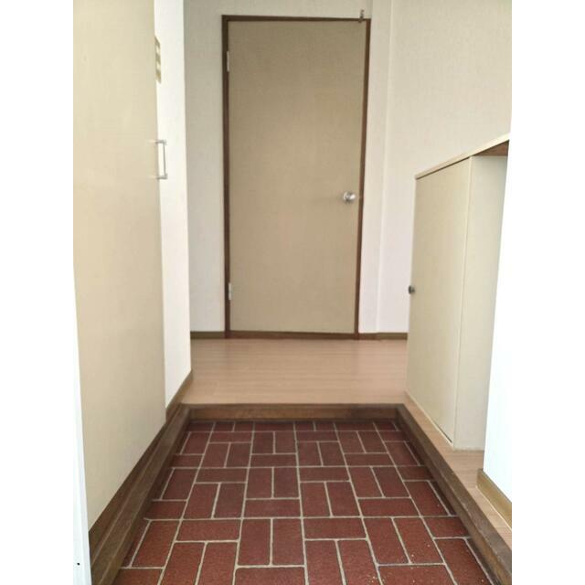 サニーテラス鴨宮 玄関