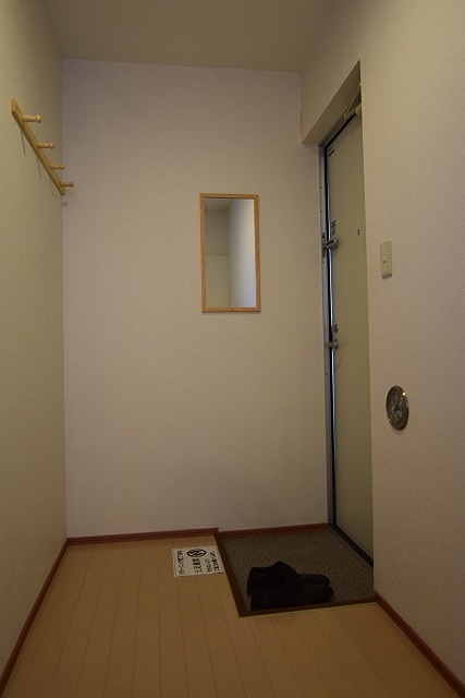 アークサカワ 玄関