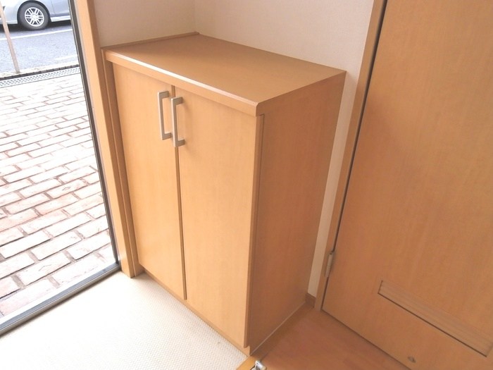 リヴィエール　A 玄関