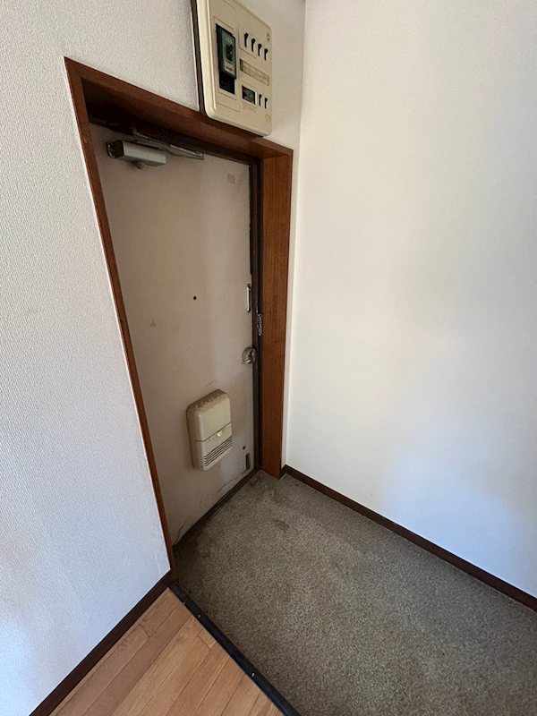 ハイムミサワ 玄関