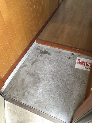 【短期契約のみ】達上ケ丘ハイツ 玄関