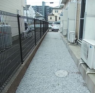 レオパレスすぷりんぐ ベランダ