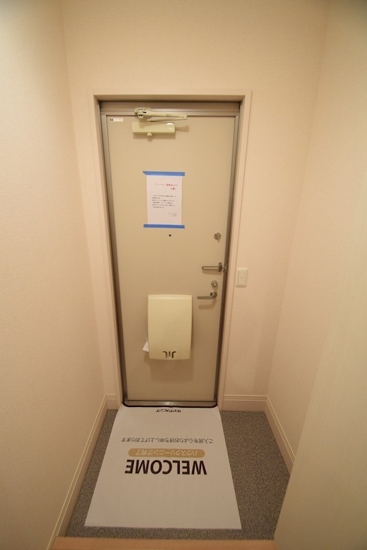 ヴィラ・オルフェーヴル 玄関