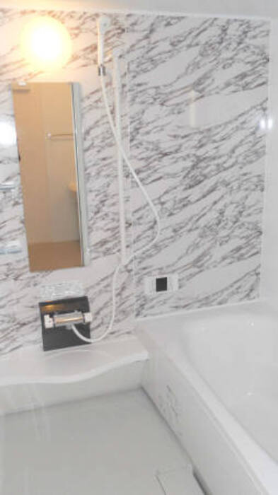 ヴィラ・オルフェーヴル 風呂画像