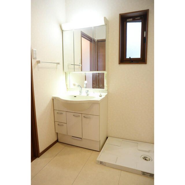 茅ヶ崎市浜竹３丁目戸建１Ｆ その他2