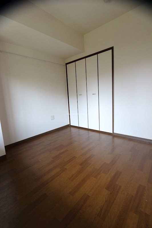 オーバーヒルズ参番館 ベッドルーム