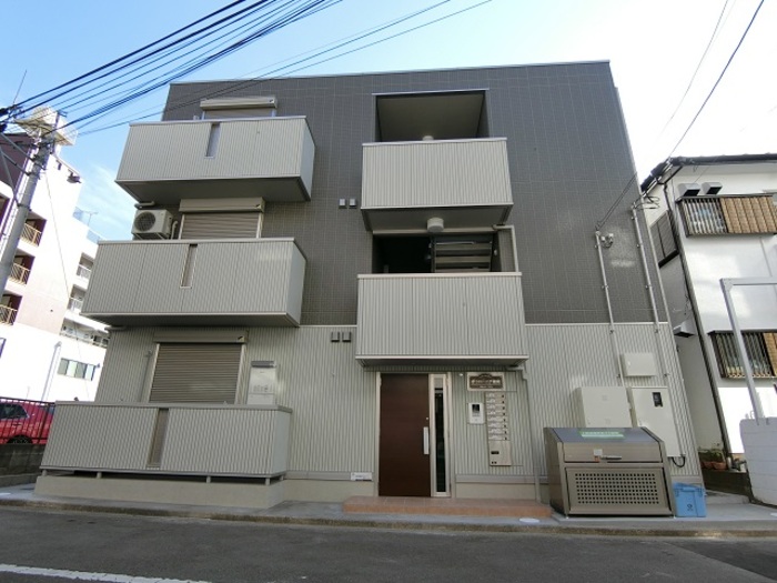 ポゥローニア湘南 101号室 外観