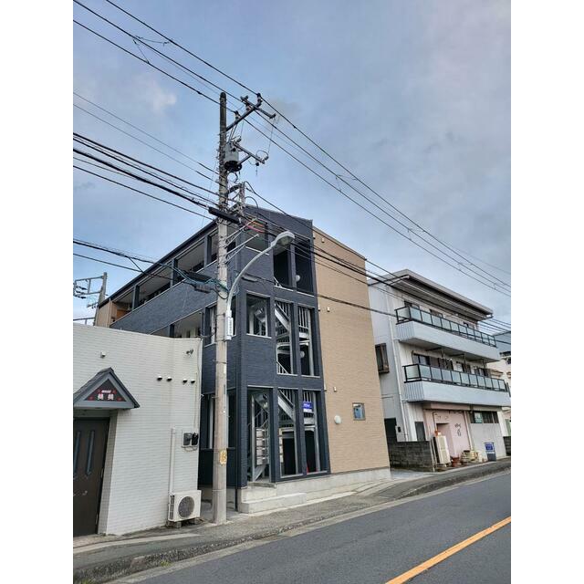 メゾン・ド・ユートピア小田原 301号室 外観