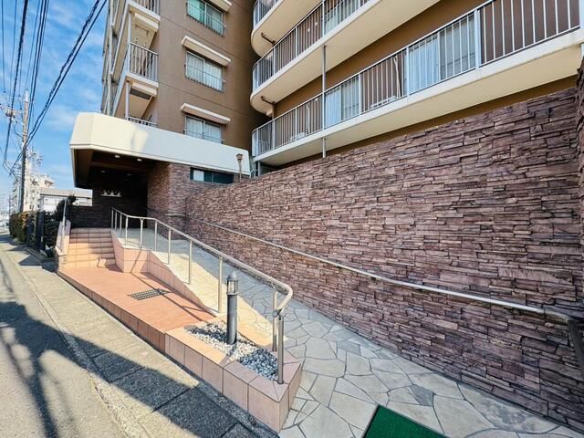 ユニハイム本厚木 その他外観1