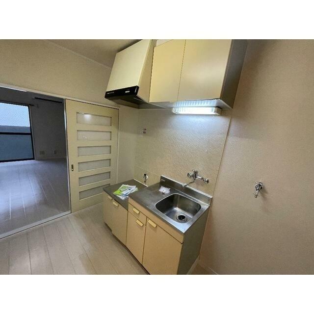 シャトレ・ストンリバーⅡ－２ キッチン