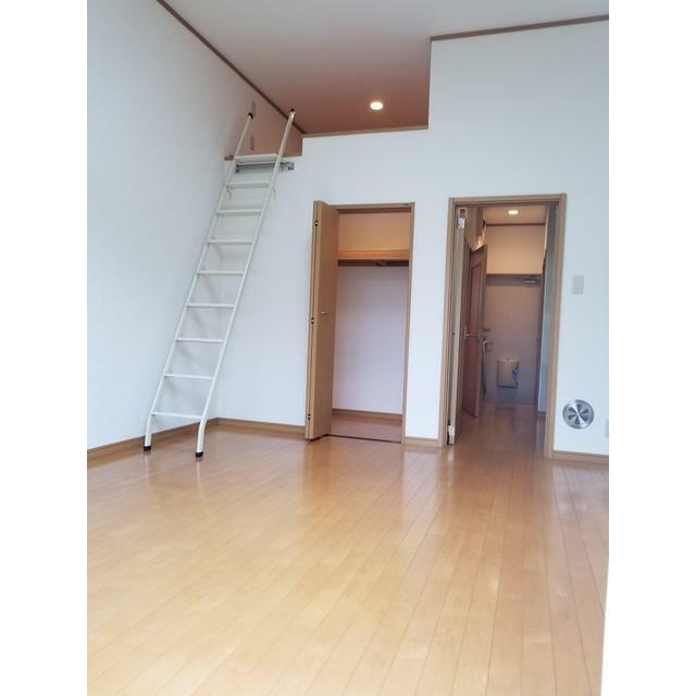 ベルベ稲村ヶ崎 リビング