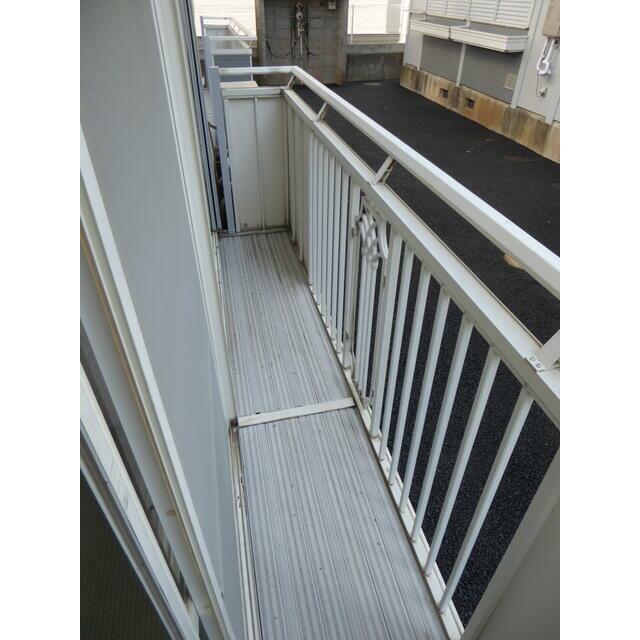 ファーストライフ板戸Ⅰ ベランダ