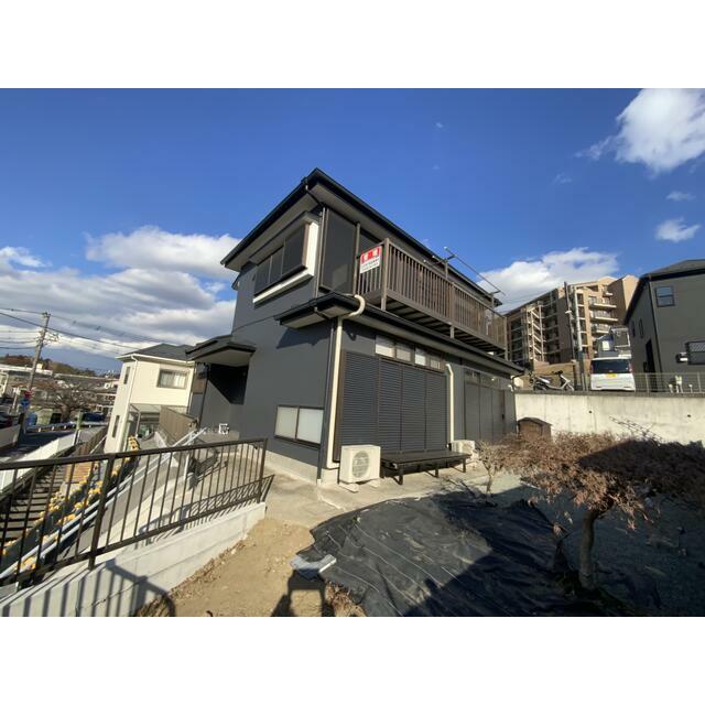 貸家　岡津町２８９ 外観