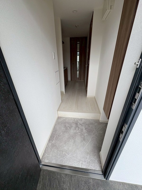 エヌステージ秦野駅前 玄関