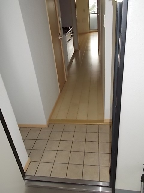 エクレセンス新富 玄関