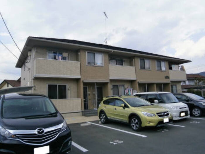 ロイヤルタウンＫＧ　Ｃ棟 102号室 外観