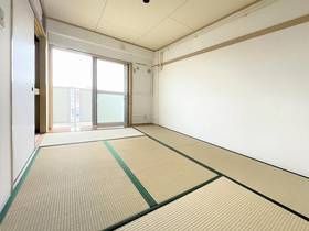ビレッジハウス座間３号棟 リビング