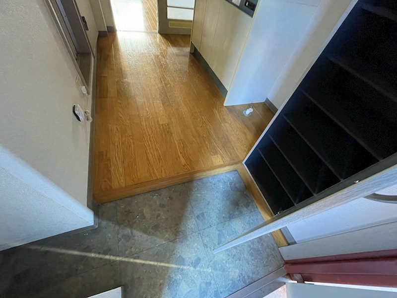 フィールド・ムーン 玄関