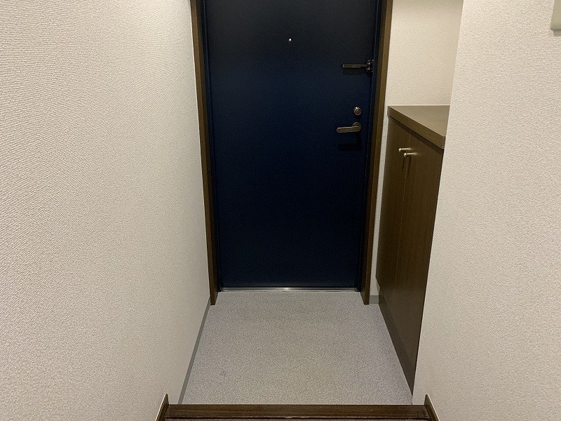 ライオンズプラザ海老名 玄関