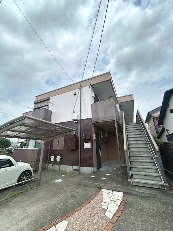 シャーメゾン酒匂 102号室 外観