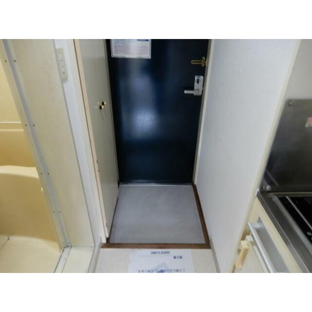 シャミー高倉 玄関