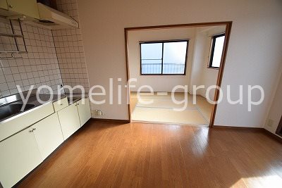 コシミズビル リビング