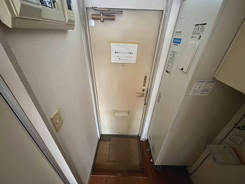 クロノス茅ヶ崎  玄関