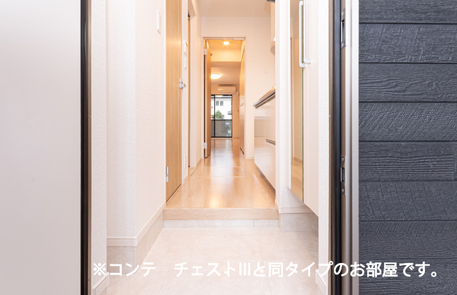 ラ・タミト 玄関
