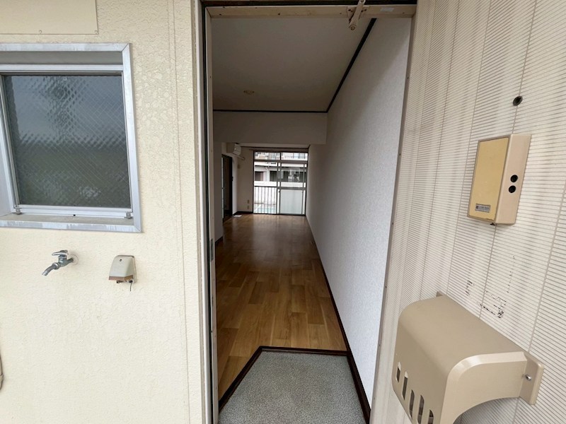 芦添ハイツ1号 玄関