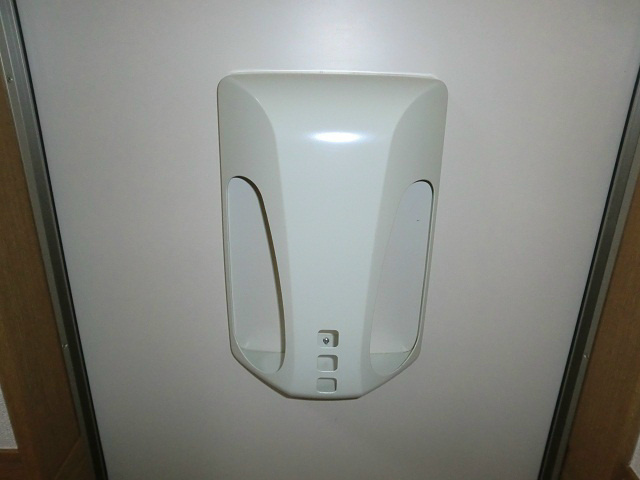 MIRA鵠沼 玄関