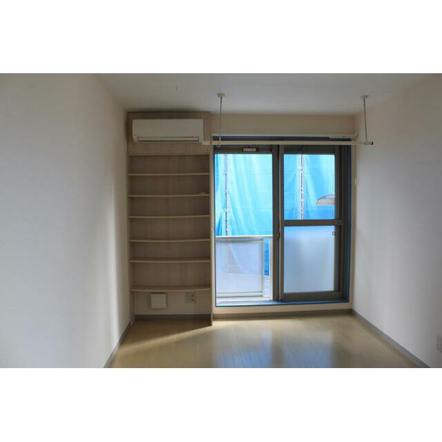 グランドール本郷台 リビング