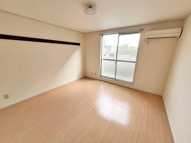 ウィスカーハイツ リビング