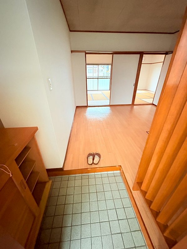 プラザホーム 玄関