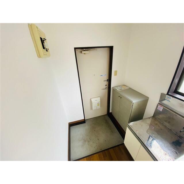 シティハイツ平塚 玄関