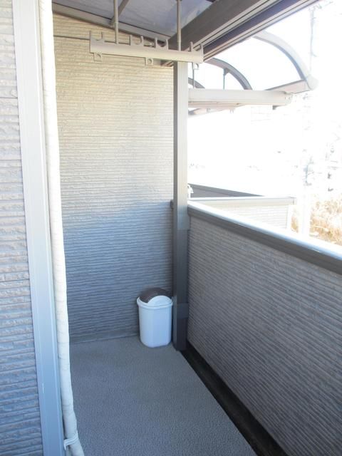 レオパレス戸塚エクセル第８ ベランダ