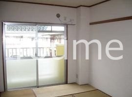 ベルウッド芳栄マンション リビング
