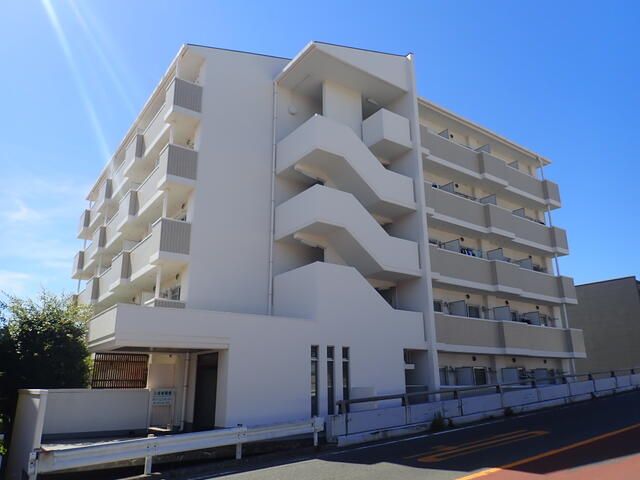 ガーデンヒルズ横浜 414号室 外観