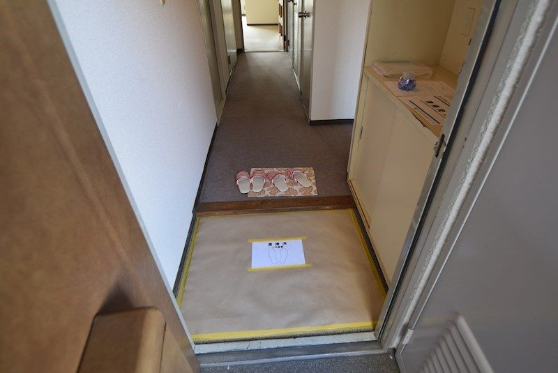 ライオンズマンション厚木 玄関