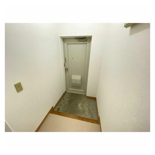 マンション川口 玄関