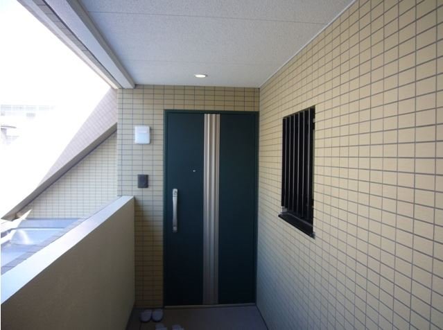 グラン・コスタ湘南弐番館 玄関