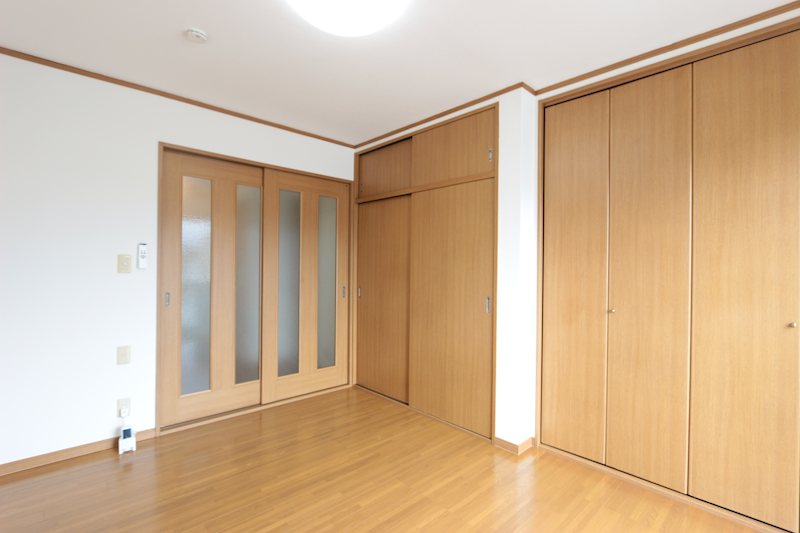 ドミール五番館 ベッドルーム