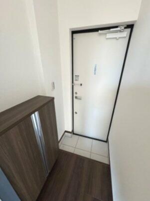 リベルタ秦野 玄関