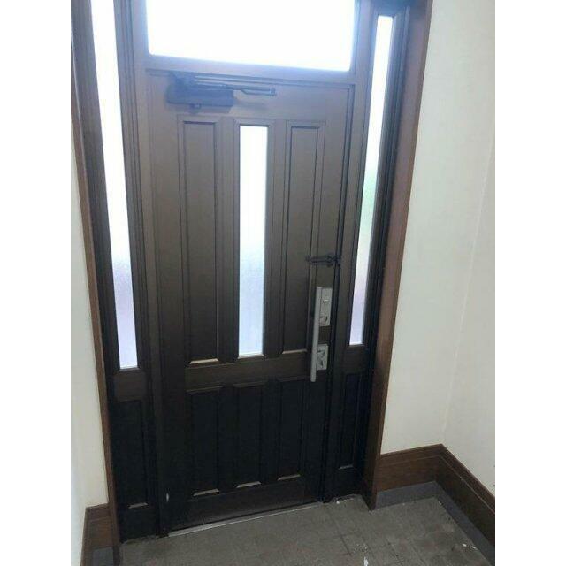 和泉が丘戸建 玄関