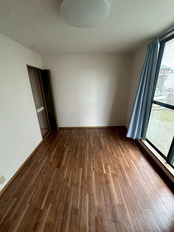 エルパ ベッドルーム